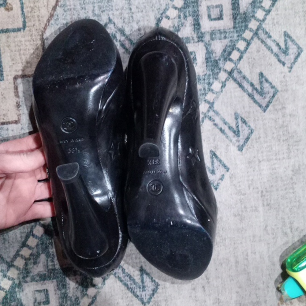 CHANEL Black Star Embellished Heels 38.5 - Picture 6 of 7